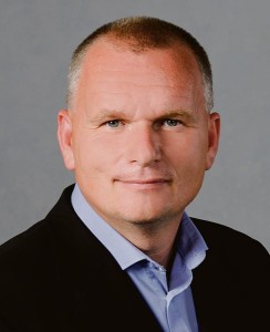 web_schwarz-foto-2