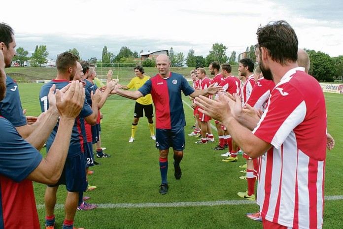 web_Fotbal - Petr Johana a golman Michal Unger se loucili s hracskou karierou