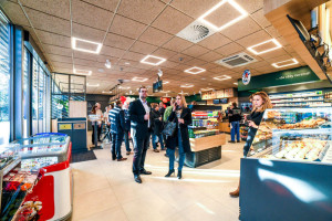 BENZINA_STOP_CAFE-03