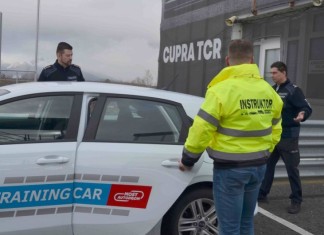 Polygon mosteckého autodromu vyzkoušel ředitel dopravní policie