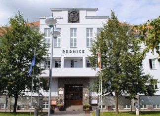 Litvínov se připravuje na distribuci roušek