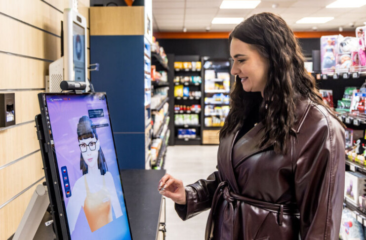 COOP a ORLEN otevřely první čerpací stanici s automatizovanou prodejnou a digitálním avatarem