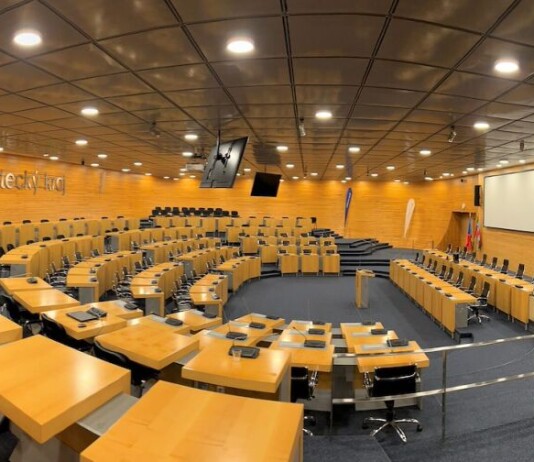 Krajští zastupitelé schválili nové dotační programy