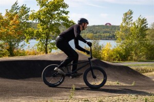 Aaaa